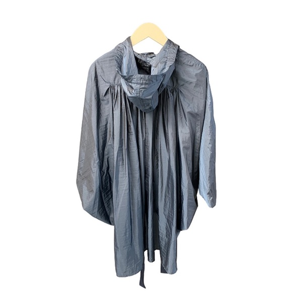 Palmer//Harding Raincoat - Picture 2 of 2